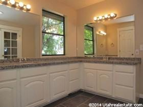 9809 S 2465 E, Sandy, UT 84092 — photo 2