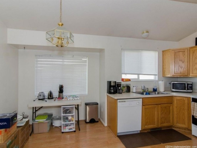 5422 S Midland Dr, Roy, UT 84067 — photo 6