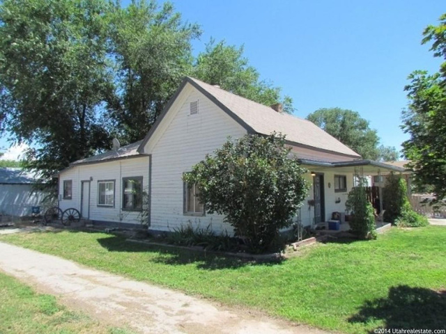 205 S 400 W, Delta, UT 84624 — photo 7