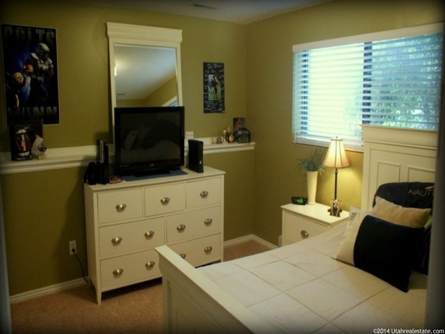 444 W 75 N, Clearfield, UT 84015 — photo 12