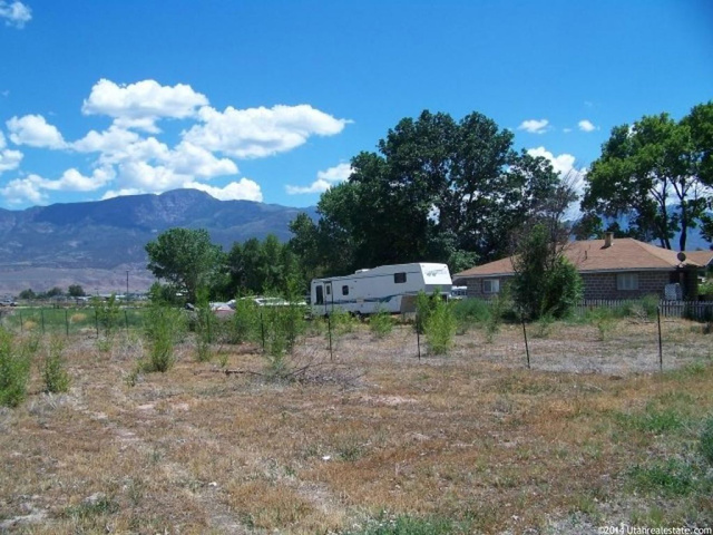 438 N 100 E, Elsinore, UT 84724 — photo 4