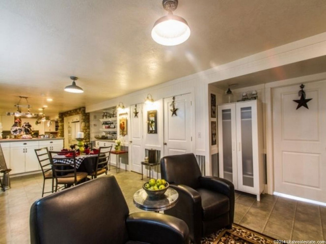 335 E 830 S, Farmington, UT 84025 — photo 11