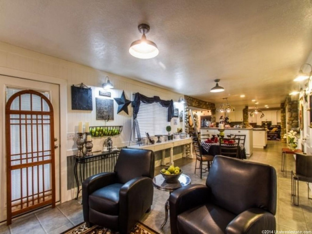 335 E 830 S, Farmington, UT 84025 — photo 10