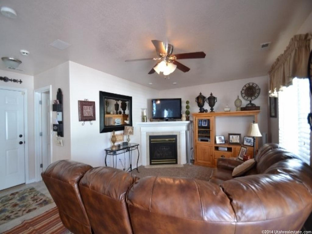 2590 W 4050 S, Roy, UT 84067 — photo 8