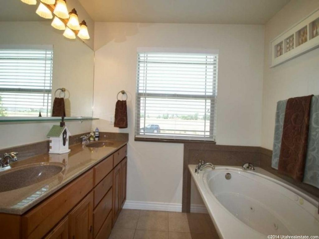 5944 S 6300 W, Hooper, UT 84315 — photo 10