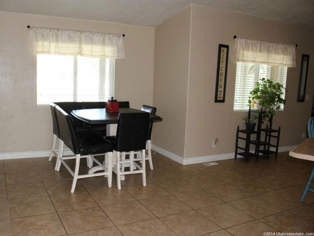 60 S 100 E, Huntington, UT 84528 — photo 9