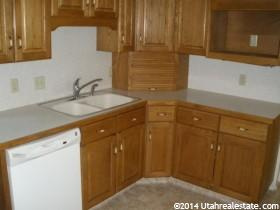 660 E 650 N, Bountiful, UT 84010 — photo 12