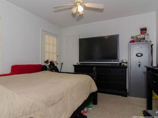 541 E Maple Dr, Clearfield, UT 84015 — photo 10