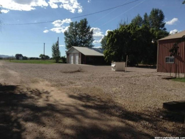 5775 S 9500 E, Jensen, UT 84035 — photo 12