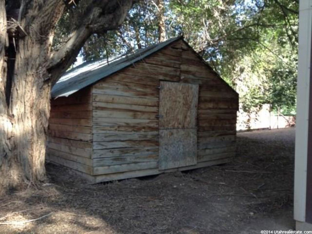 5775 S 9500 E, Jensen, UT 84035 — photo 9