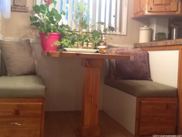 199 E 200 N, Vernal, UT 84078 — photo 3
