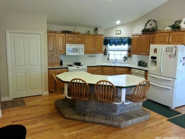 357 N 800 E, Nephi, UT 84648 — photo 8