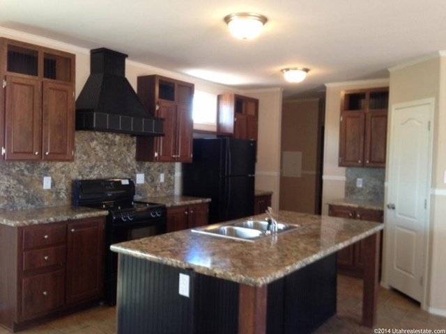 753 N 2550 E, Ballard, UT 84066 — photo 6