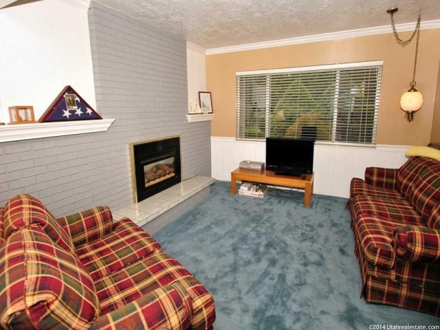 221 S 200 E, Centerville, UT 84014 — photo 8