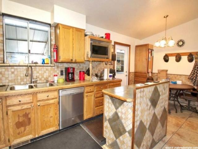 49 E 525 N, Layton, UT 84041 — photo 11