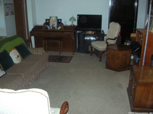 354 E 700 N, Vernal, UT 84078 — photo 9