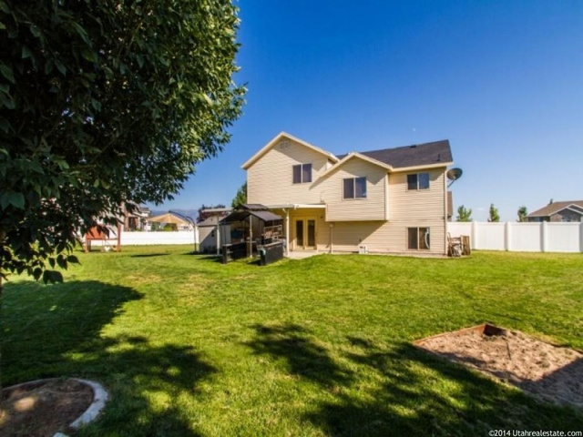 3940 Formby Dr, Syracuse, UT 84075 — photo 11