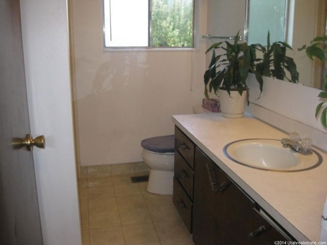 570 S 1000 W, Logan, UT 84321 — photo 12
