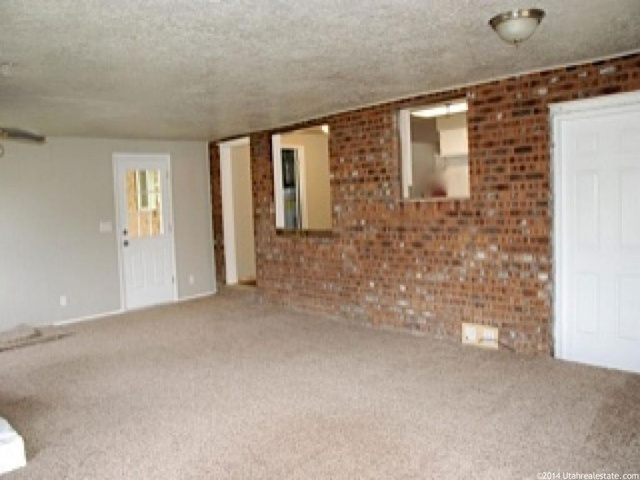 486 E Lockwood Dr, Ogden, UT 84404 — photo 6