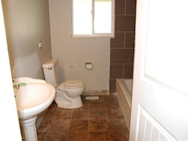 486 E Lockwood Dr, Ogden, UT 84404 — photo 7