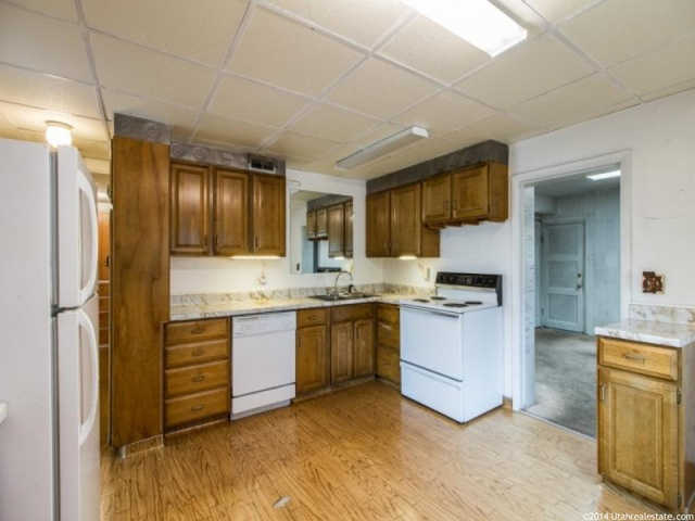 767 E Vics Rd S, Sandy, UT 84094 — photo 4