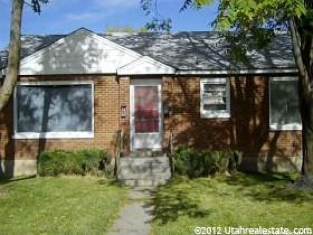 986 E Maple St S, South Ogden, UT 84403