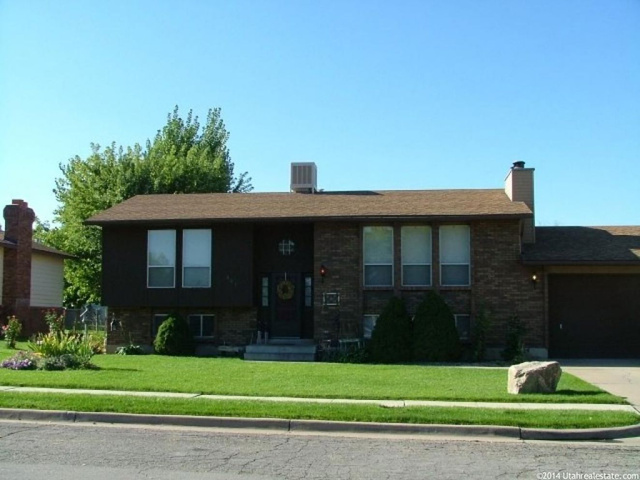 603 W 1350 N, Clinton, UT 84015 — photo 11