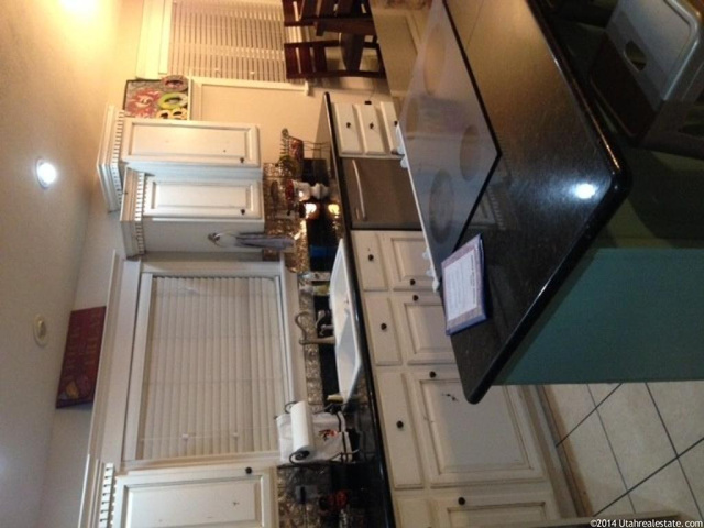 77 S 1050 E, Smithfield, UT 84335 — photo 2