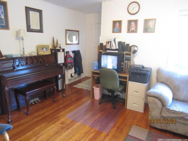 185 Crockett Ave, Logan, UT 84321 — photo 9