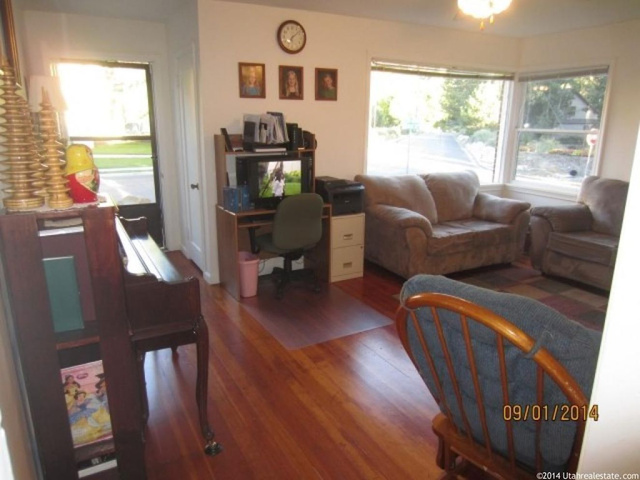 185 Crockett Ave, Logan, UT 84321 — photo 10