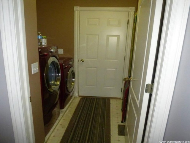 1021 W 1875 N, Clinton, UT 84015 — photo 11