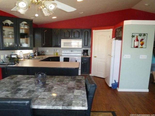 1021 W 1875 N, Clinton, UT 84015 — photo 4