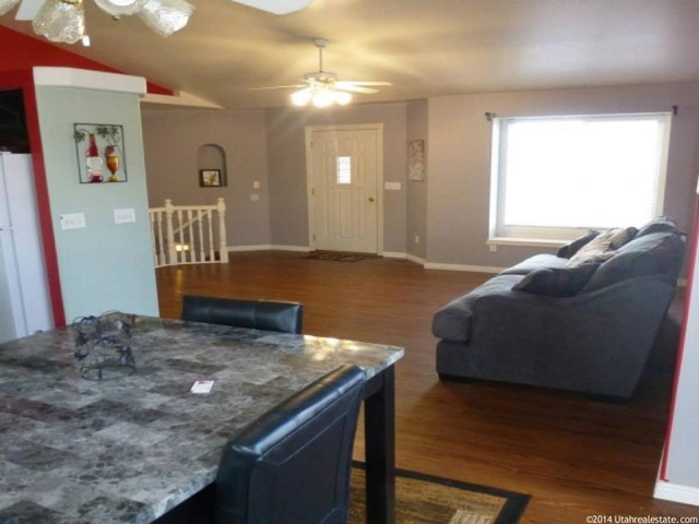 1021 W 1875 N, Clinton, UT 84015 — photo 5