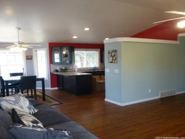 1021 W 1875 N, Clinton, UT 84015 — photo 6