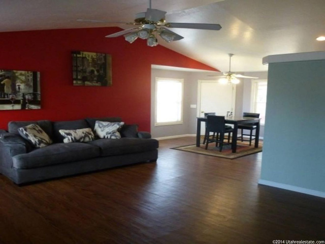 1021 W 1875 N, Clinton, UT 84015 — photo 8