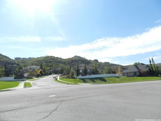 4330 S Bountiful Blvd E #207, Bountiful, UT 84010 — photo 12