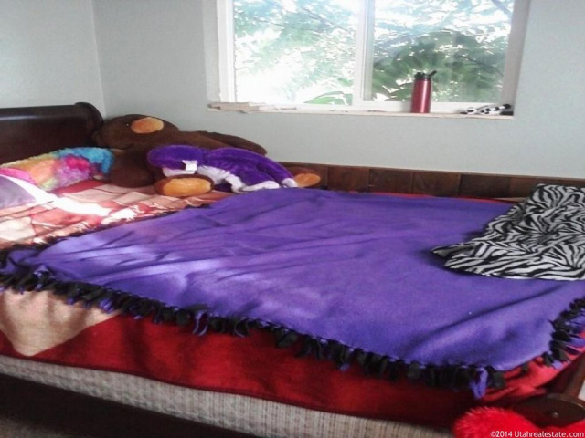 4856 S 2575 W, Roy, UT 84067 — photo 3