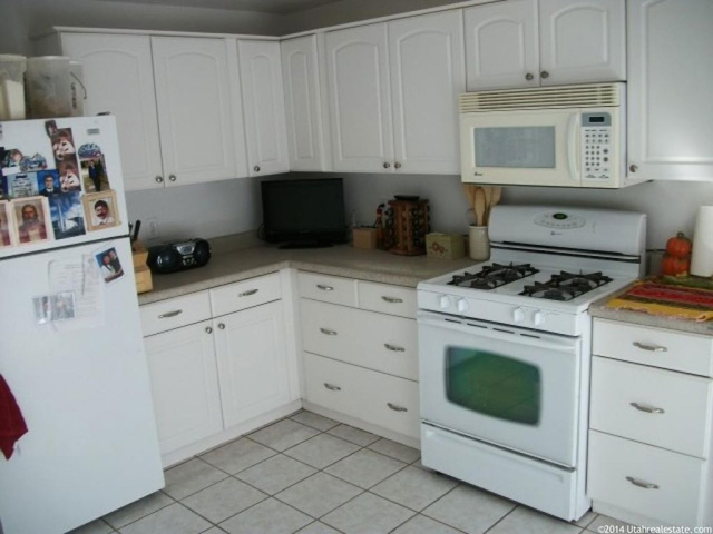 189 W 1125 N, Sunset, UT 84015 — photo 4
