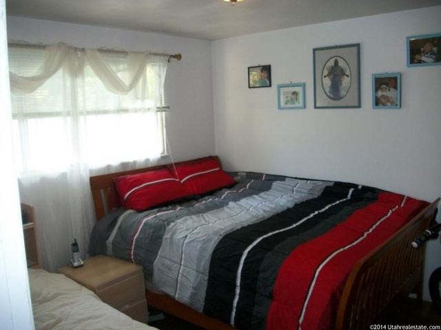 189 W 1125 N, Sunset, UT 84015 — photo 8