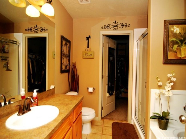 1677 N 25 E, Layton, UT 84041 — photo 10