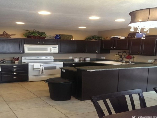 340 N 500 W #201, Bountiful, UT 84010 — photo 3
