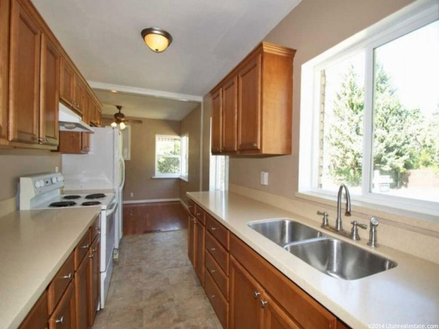 321 E 40th S, South Ogden, UT 84405 — photo 6