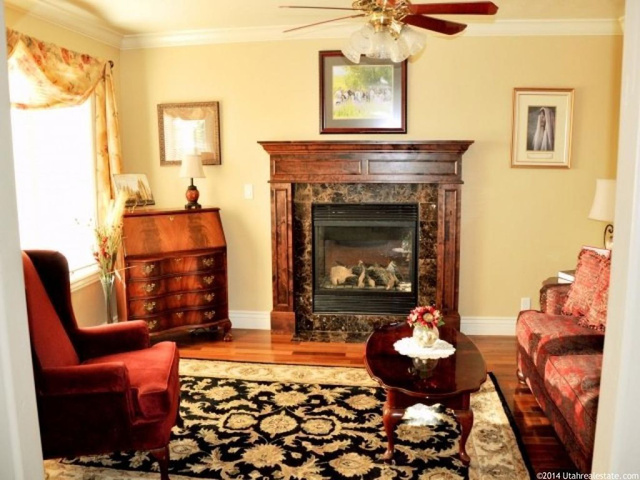 2077 S 850 E, Bountiful, UT 84010 — photo 2
