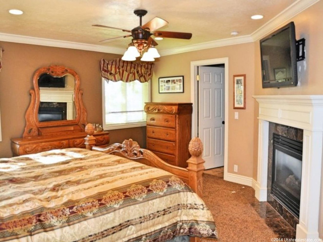 2077 S 850 E, Bountiful, UT 84010 — photo 9