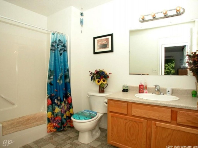 243 N 300 W, Smithfield, UT 84335 — photo 6