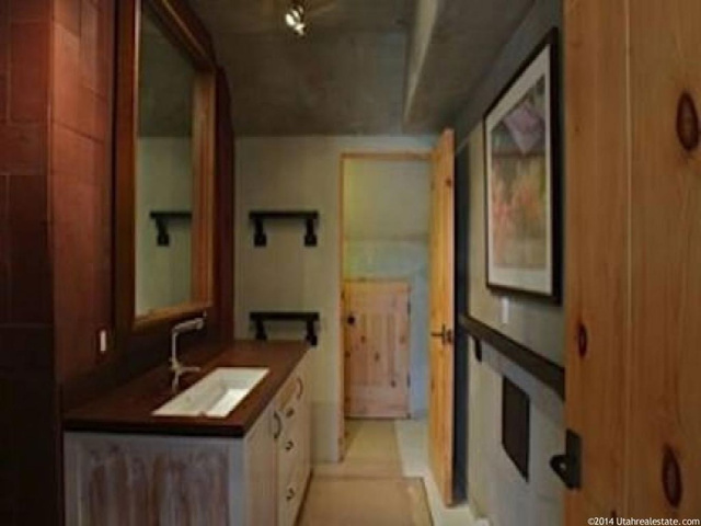 5177 S 350 E, Torrey, UT 84775 — photo 10
