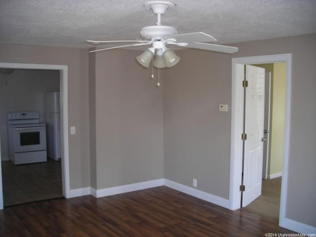311 E 300 S, Gunnison, UT 84634 — photo 2