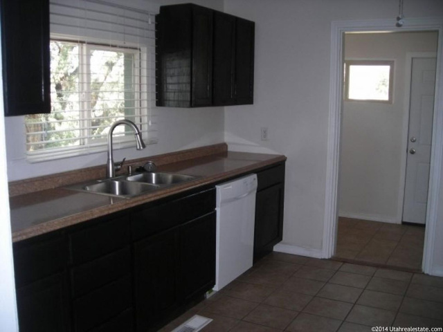 311 E 300 S, Gunnison, UT 84634 — photo 5