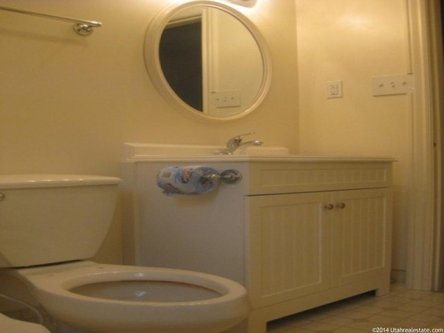 317 W 250 S, Bountiful, UT 84010 — photo 7