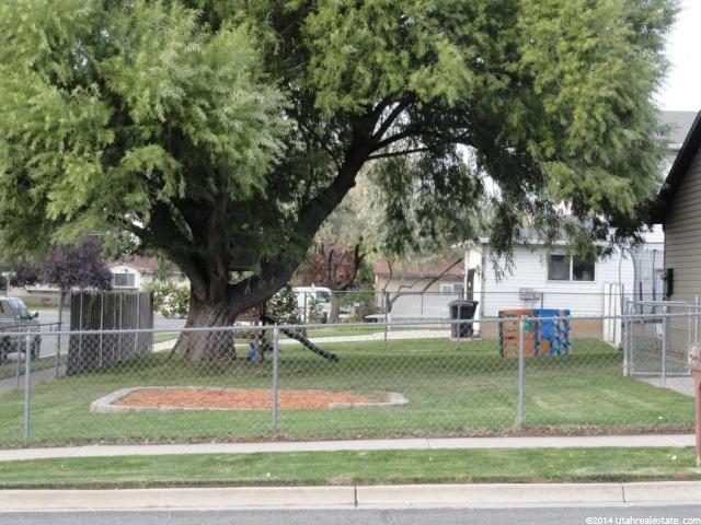 1206 W 1750 N, Clinton, UT 84015 — photo 5